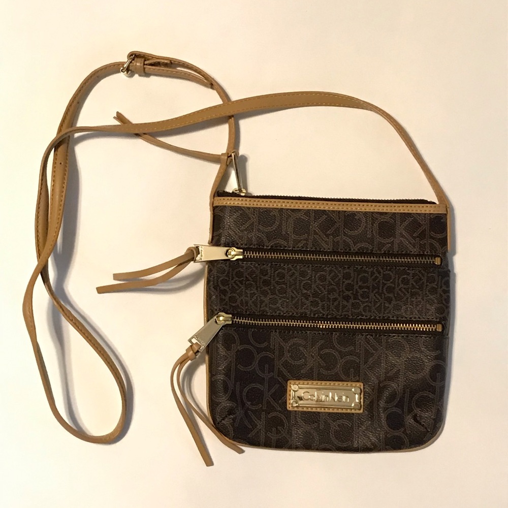 Calvin Klein cross body